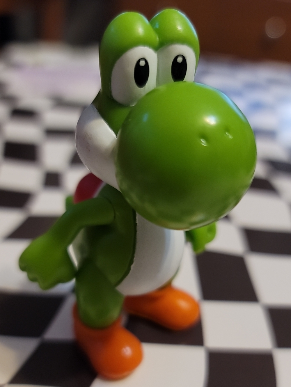 Nintendo Super Mario "Let's Go, Yoshi!" Yoshi Figure